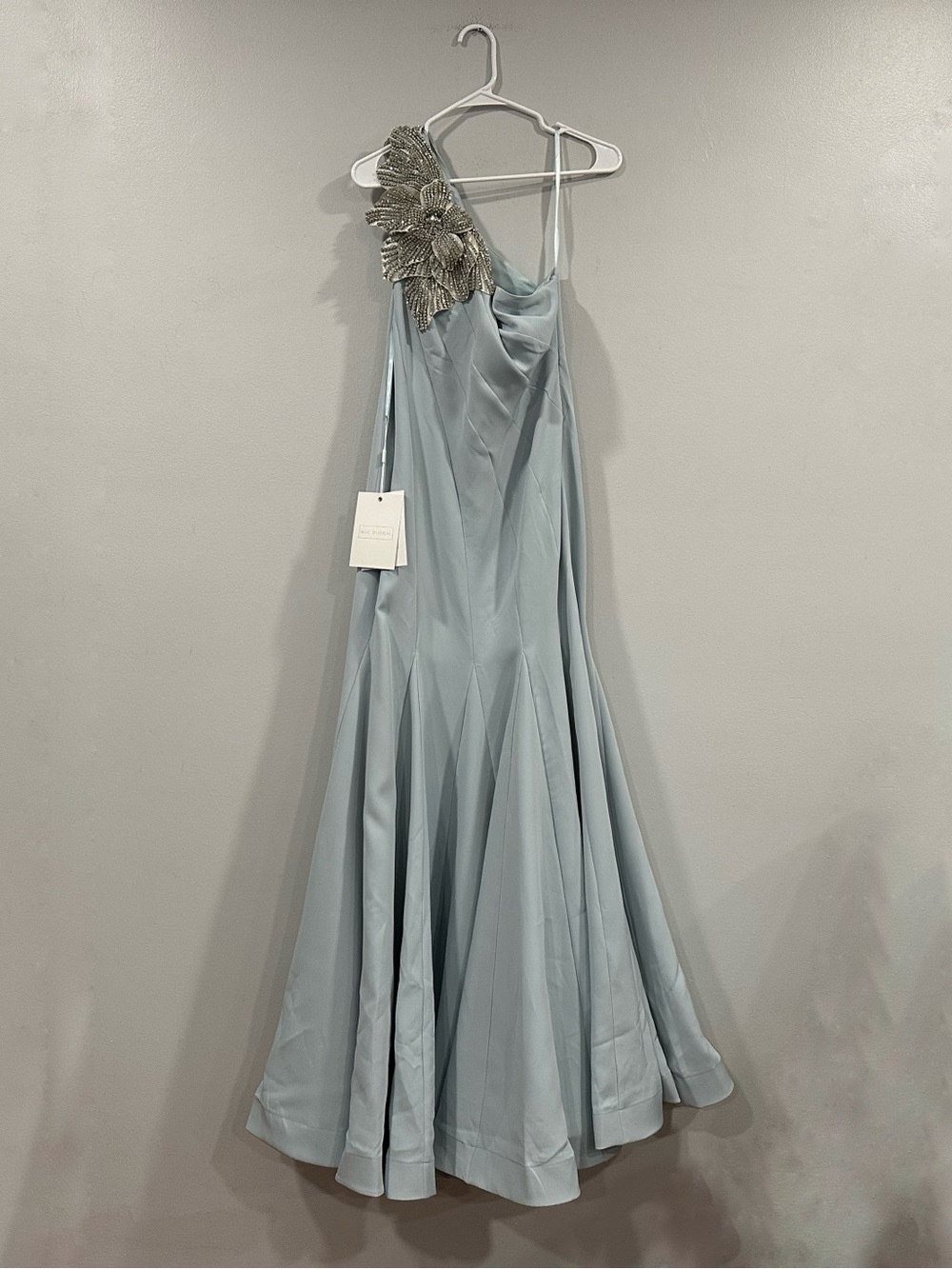 Mac Duggal 11810 Powder Blue Sz 4